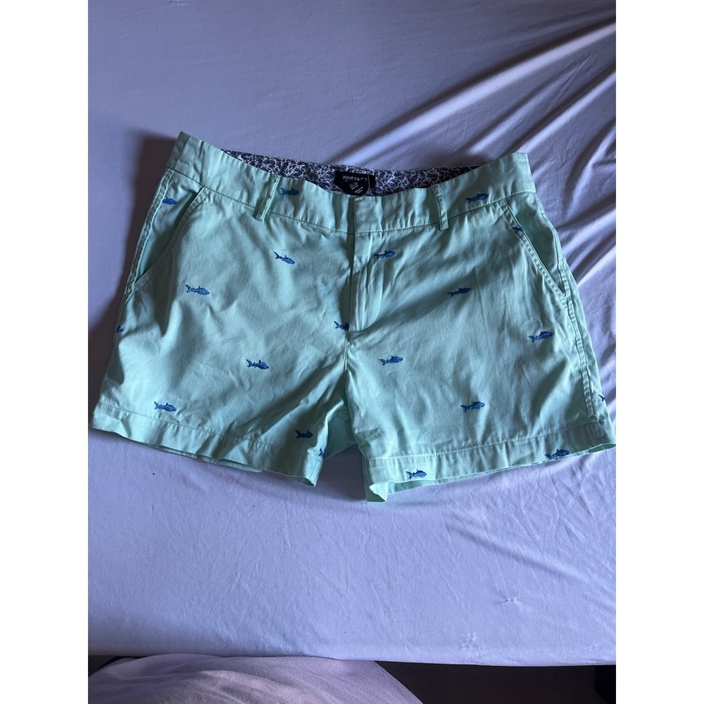 Jones New York Preowned Womens Size 8 Green Embroidered Blue Shark Fish Shorts